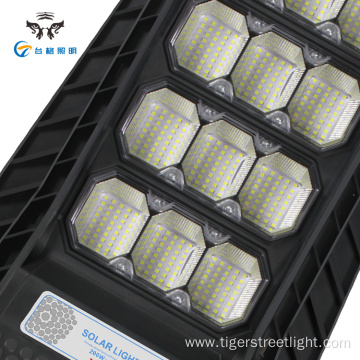 Outdoor Ip65 Integrated Led Solar Street Light